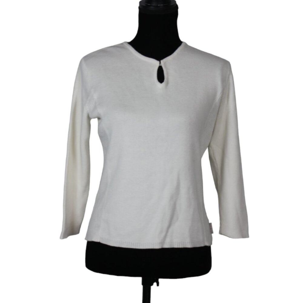 Woolrich White Sweater 3/4 Length Sleeves  Size Medium